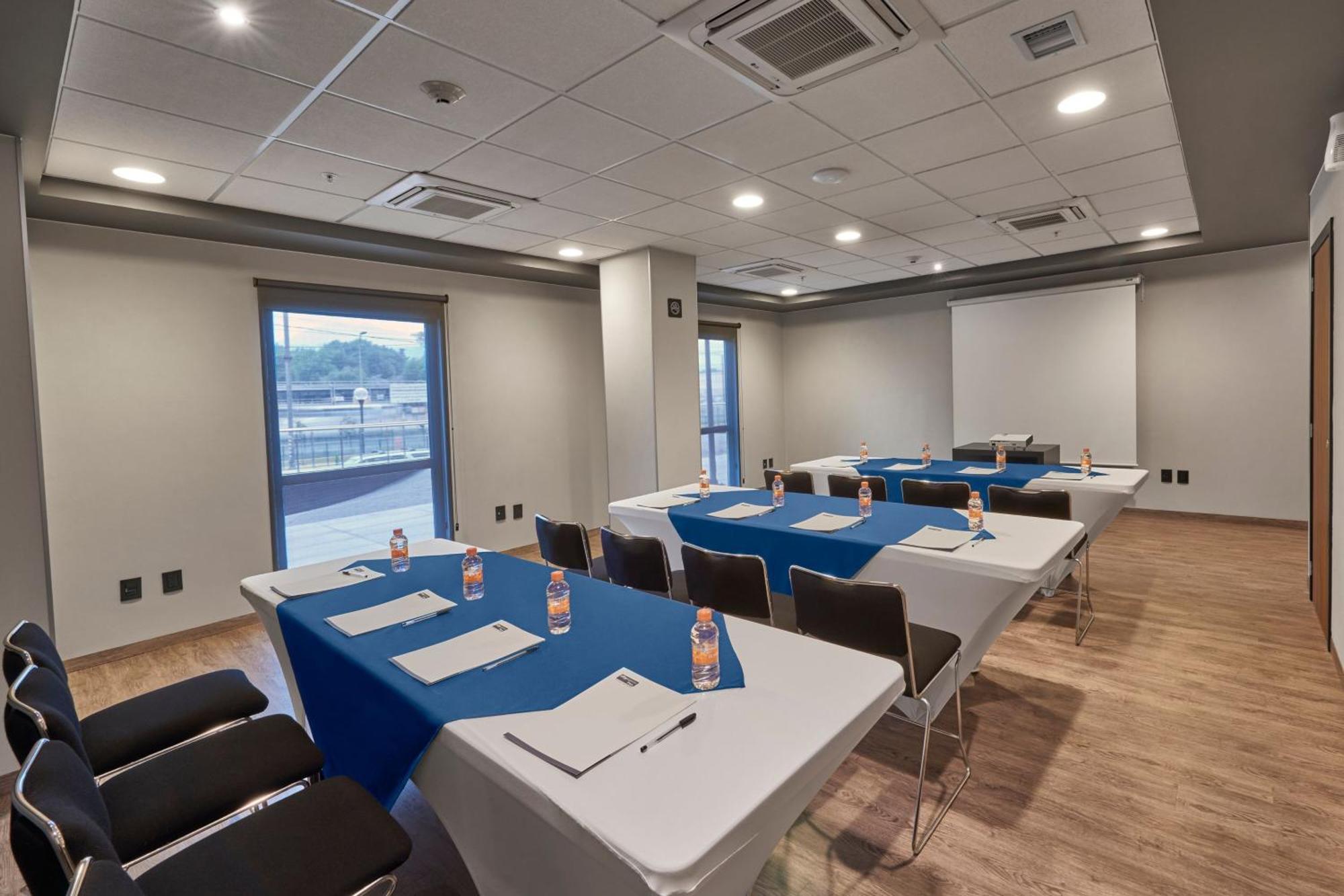 City Express Plus By Marriott Ciudad De Mexico Periferico Sur Tlalpan Екстер'єр фото