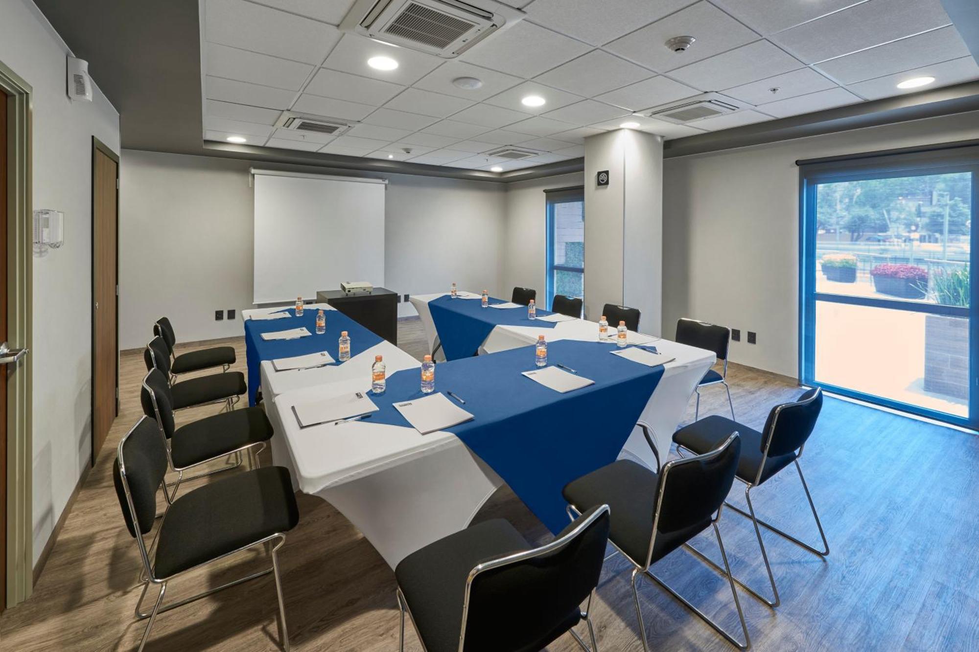 City Express Plus By Marriott Ciudad De Mexico Periferico Sur Tlalpan Екстер'єр фото
